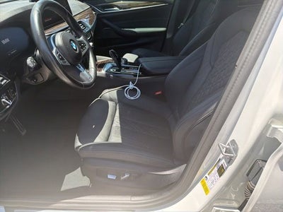 2023 BMW 530i 530i