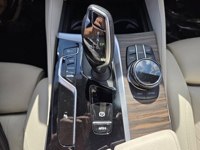 2023 BMW 530i 530i