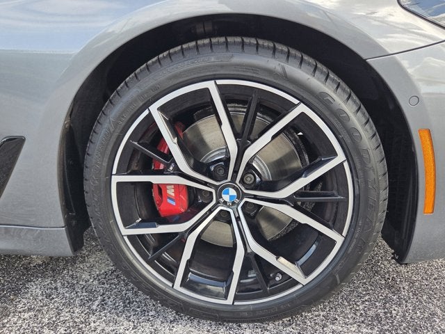 2023 BMW 530i 530i