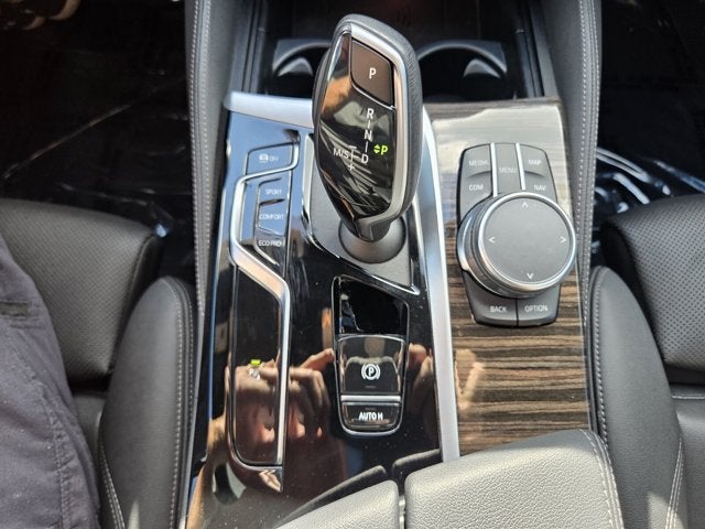 2023 BMW 540i 540i