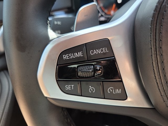 2023 BMW 540i 540i