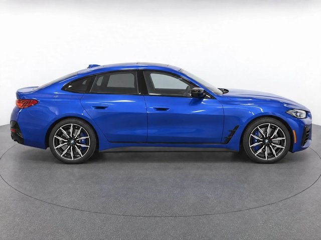 2025 BMW 440i M440i