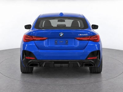 2025 BMW 440i M440i