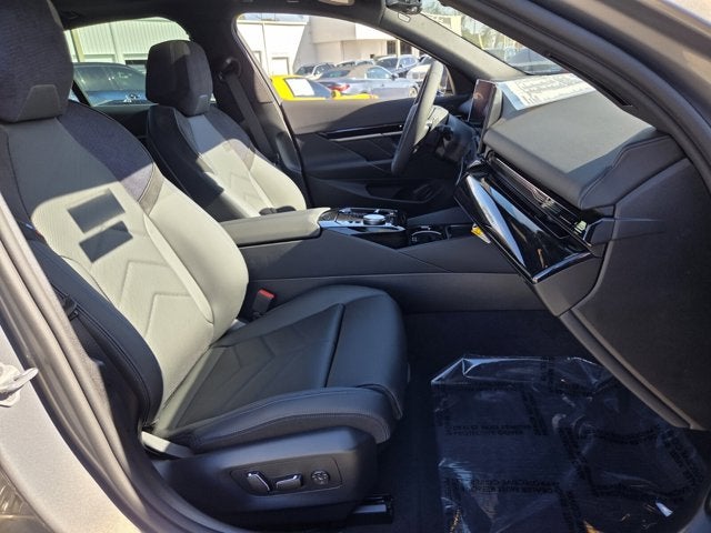 2026 BMW 530i 530i xDrive