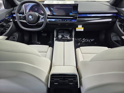 2027 BMW 530i 530i xDrive