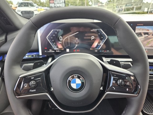 2027 BMW 530i 530i xDrive
