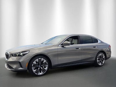 2027 BMW 530i 530i xDrive