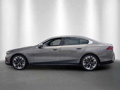 2027 BMW 530i 530i xDrive