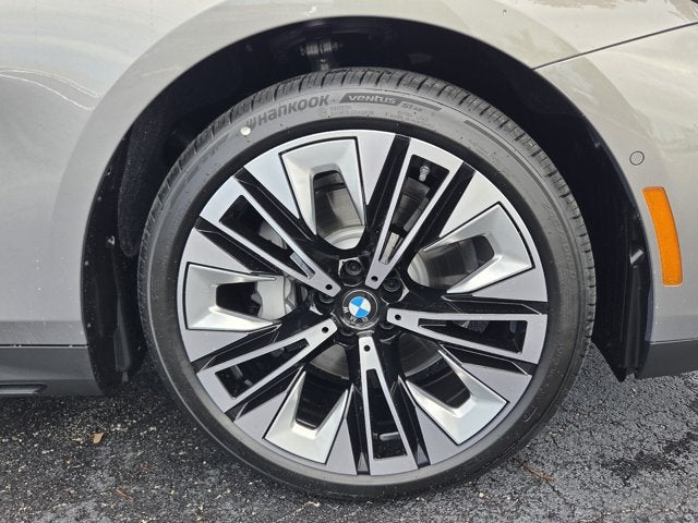 2027 BMW 530i 530i xDrive
