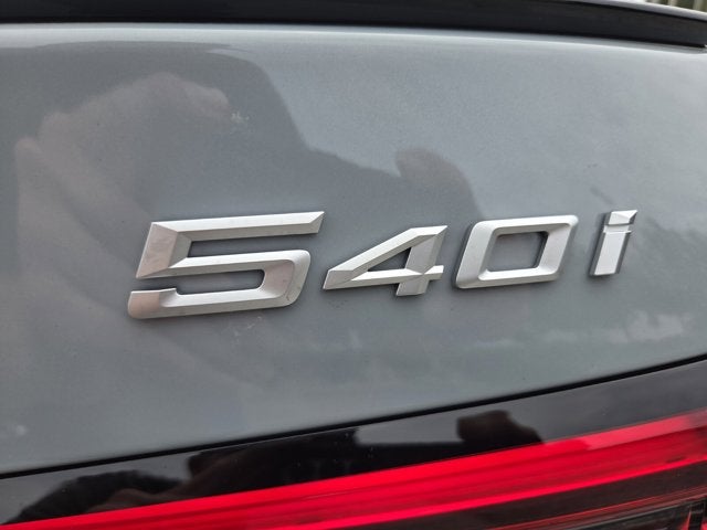 2027 BMW 540i 540i xDrive