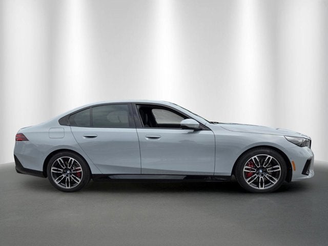 2027 BMW 540i 540i xDrive