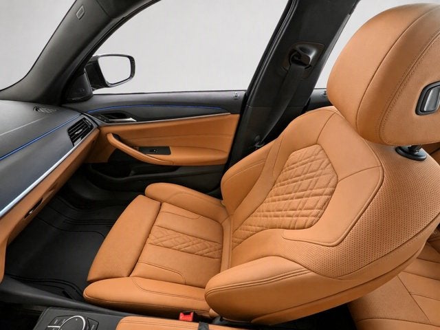 2023 BMW 540i 540i xDrive