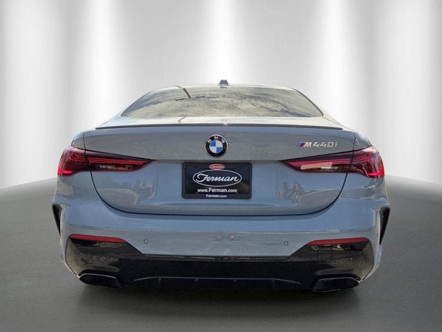2027 BMW 440i Base