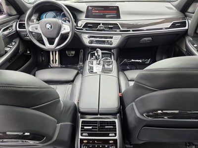 2019 BMW 750i 750i