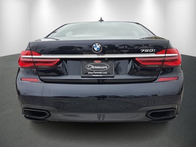 2019 BMW 750i 750i