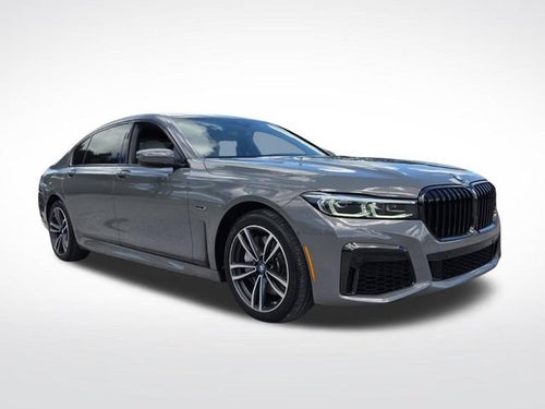 2022 BMW 7 Series 745e xDrive
