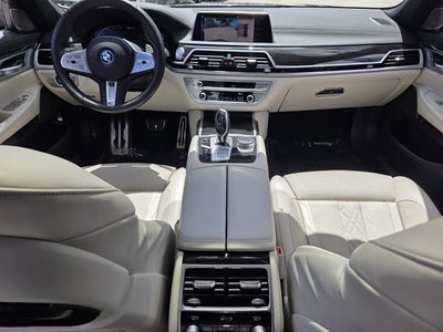 2022 BMW 7 Series 745e xDrive