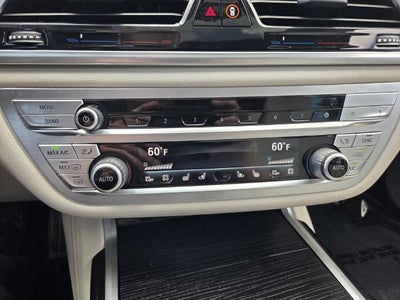 2022 BMW 7 Series 745e xDrive