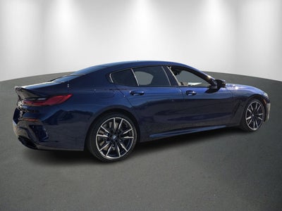 2026 BMW 850i M850i