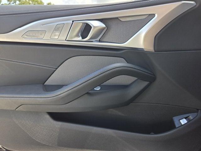 2026 BMW 850i M850i