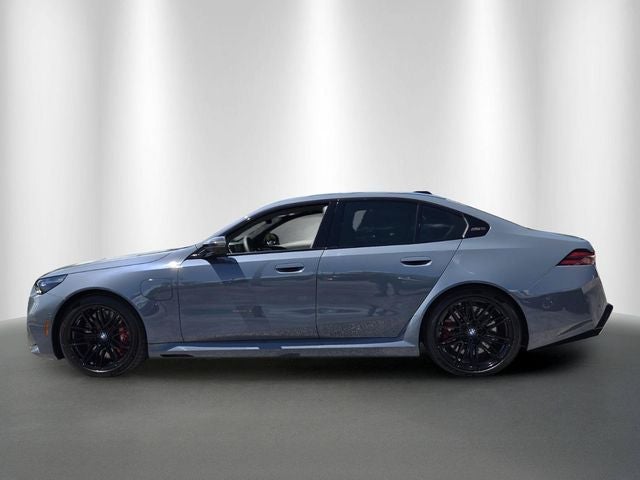 2027 BMW M5 Sedan