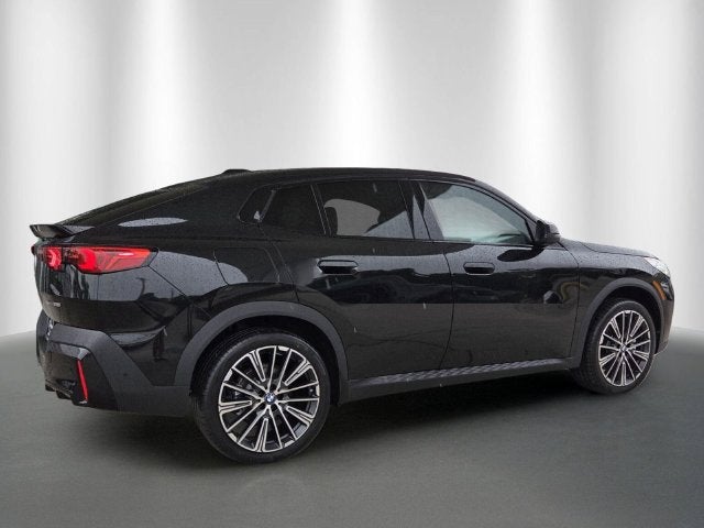 2027 BMW X2 xDrive28i