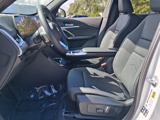 2027 BMW X1 Base