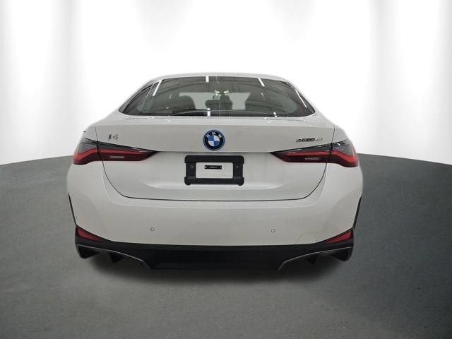 2025 BMW i4 eDrive40