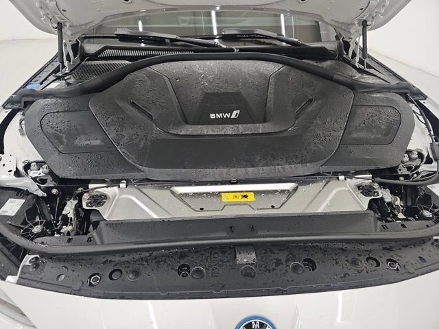 2025 BMW i4 eDrive40