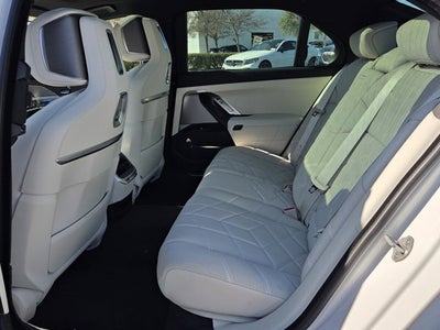 2026 BMW i7 eDrive50