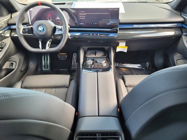 2025 BMW i5 M60