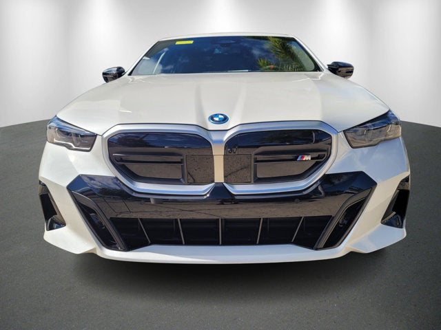 2025 BMW i5 M60