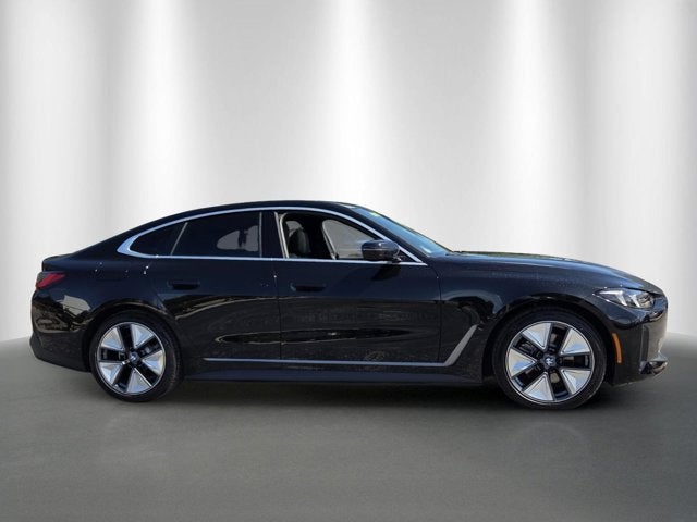 2026 BMW i4 eDrive40