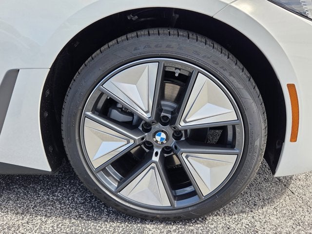 2026 BMW i4 eDrive40