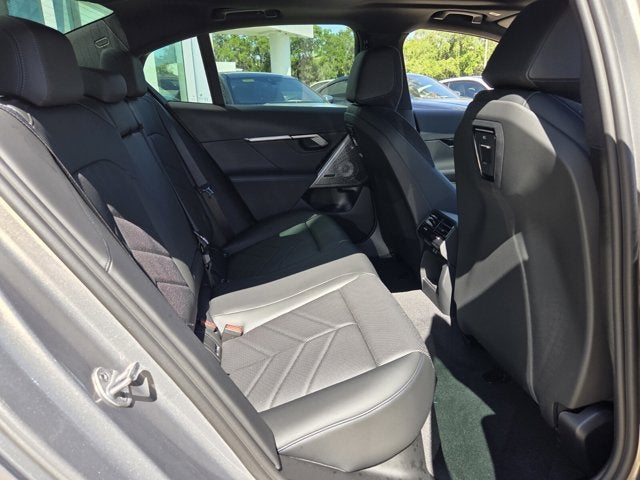 2026 BMW i5 eDrive40