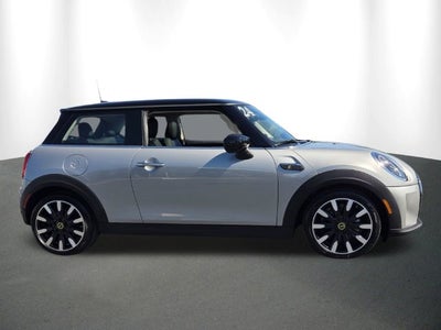 2024 MINI Cooper SE Electric Signature