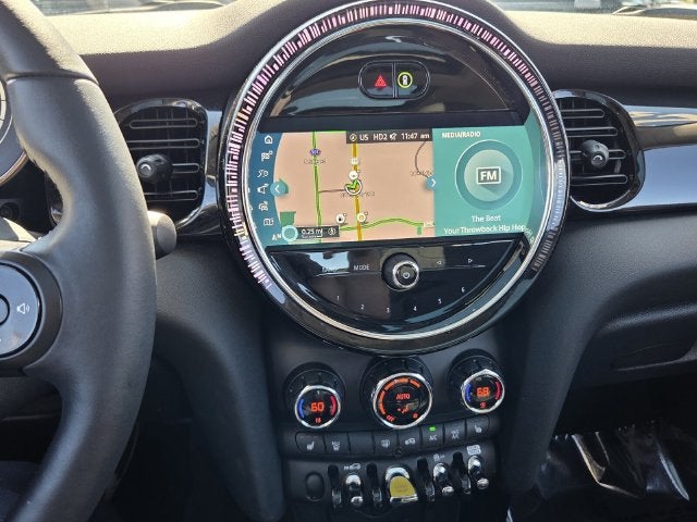 2024 MINI Cooper SE Electric Signature