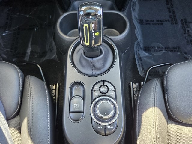 2024 MINI Cooper SE Electric Signature