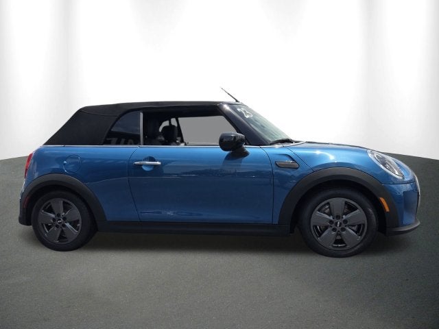 2023 MINI Cooper Signature