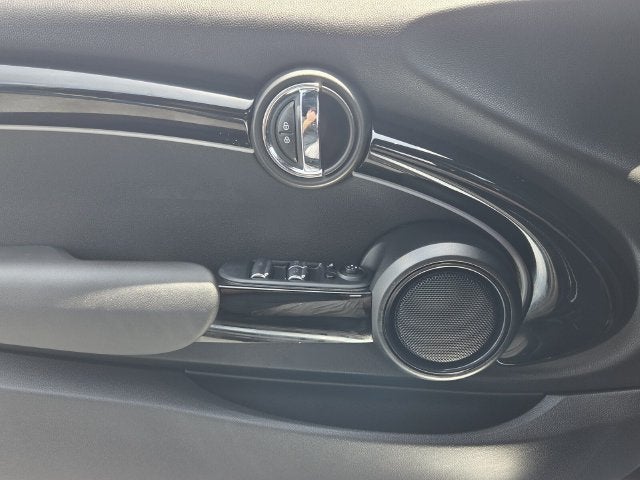 2023 MINI Cooper Signature