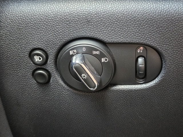 2023 MINI Cooper Signature