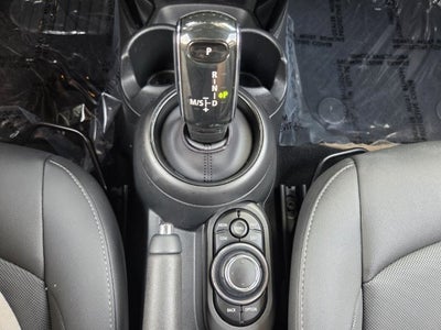 2023 MINI Cooper Signature