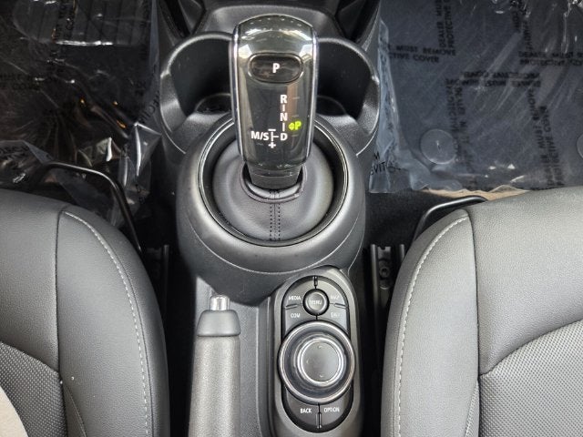 2023 MINI Cooper Signature