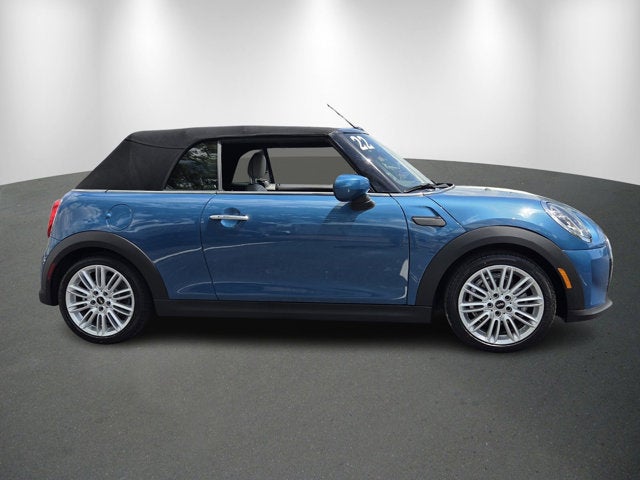 2022 MINI Convertible Cooper