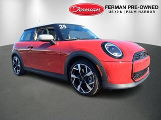 2025 MINI Hardtop 2 Door Iconic