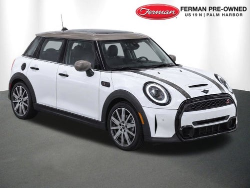 2024 MINI Cooper S Iconic
