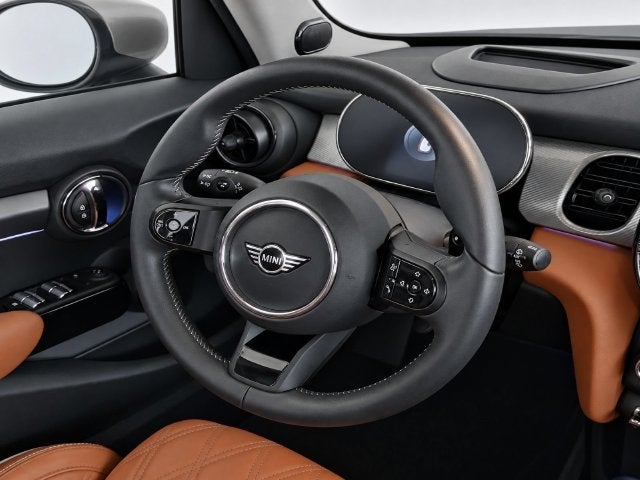 2024 MINI Cooper S Iconic