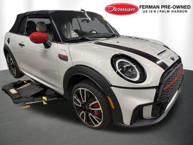 2023 MINI Convertible Iconic