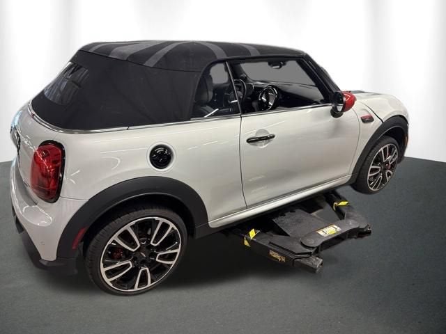 2023 MINI Convertible Iconic