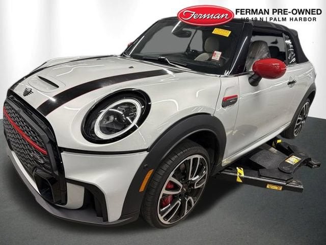 2023 MINI Convertible Iconic